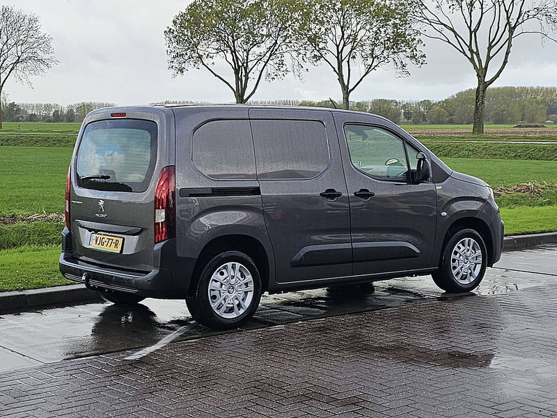 Peugeot Partner  ac automaat EURO6 - Furgoneta caja cerrada: foto 3 Peugeot Partner  ac automaat EURO6 - Furgoneta caja cerrada: foto 3