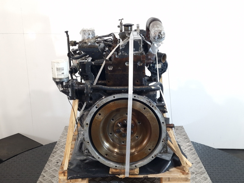 Komatsu 4D95LE-2 Engine (Plant) - Motor para Maquinaria de construcción: foto 2 Komatsu 4D95LE-2 Engine (Plant) - Motor para Maquinaria de construcción: foto 2