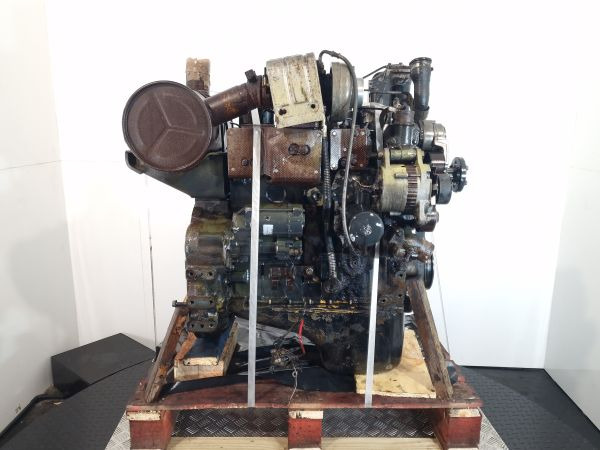 Komatsu/Cummins S4D102E-1/4BT3.9 Engine (Plant) - Motor para Maquinaria de construcción: foto 4 Komatsu/Cummins S4D102E-1/4BT3.9 Engine (Plant) - Motor para Maquinaria de construcción: foto 4