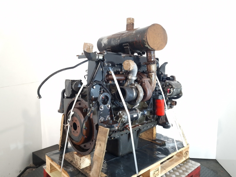 NH F4HE9684E*J102 667TA EBD Engine (Plant) - Motor para Maquinaria de construcción: foto 1 NH F4HE9684E*J102 667TA EBD Engine (Plant) - Motor para Maquinaria de construcción: foto 1