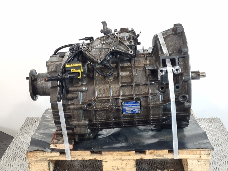 Caja de cambios ZF Ecolite 6S800TO / STO8006 Volvo Spec Gearbox: foto 8