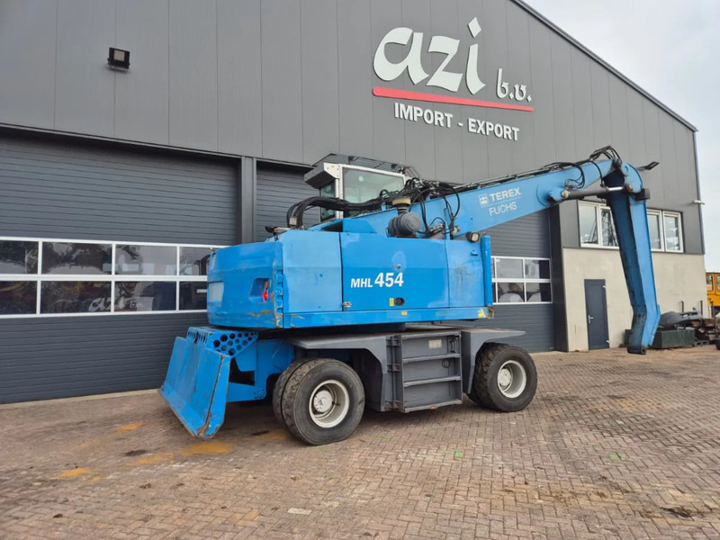 Fuchs MHL454 - Manipulador de materiales: foto 3 Fuchs MHL454 - Manipulador de materiales: foto 3