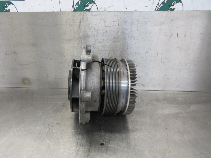 Motor y piezas para Camión MAN 51.06500-7131 WATERPOMP MAN TGX 18.510 EURO 6: foto 7