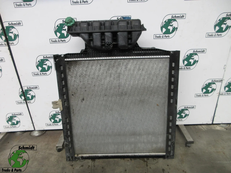 MAN 81.06101-0058 // 81.06101-6522 RADIATEUR MAN 26.540 EURO 5 - Radiador para Camión: foto 1 MAN 81.06101-0058 // 81.06101-6522 RADIATEUR MAN 26.540 EURO 5 - Radiador para Camión: foto 1
