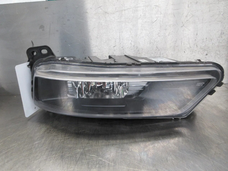 MAN 81.25204-0002 MISTLAMP 18.250 EURO 6 RECHTS - Faro antiniebla para Camión: foto 4 MAN 81.25204-0002 MISTLAMP 18.250 EURO 6 RECHTS - Faro antiniebla para Camión: foto 4