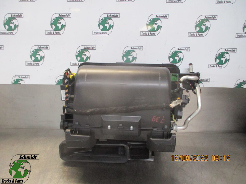 MAN 81.61900-6433 KACHEL TGX TGS EURO 5 / 6 - Calefacción/ Ventilación para Camión: foto 1 MAN 81.61900-6433 KACHEL TGX TGS EURO 5 / 6 - Calefacción/ Ventilación para Camión: foto 1