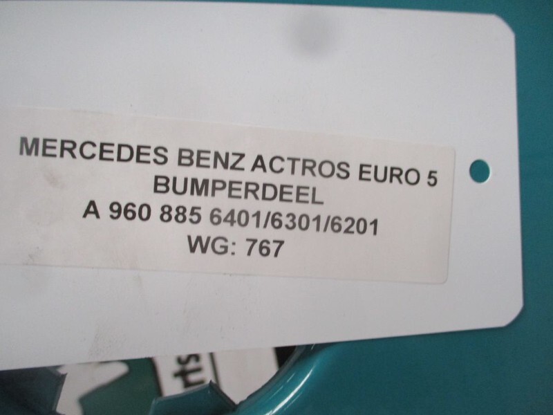 Mercedes-Benz ACTROS A 960 885 64 01/63 01/62 01 BUMPERDEEL EURO 6 - Cabina e interior para Camión: foto 2 Mercedes-Benz ACTROS A 960 885 64 01/63 01/62 01 BUMPERDEEL EURO 6 - Cabina e interior para Camión: foto 2