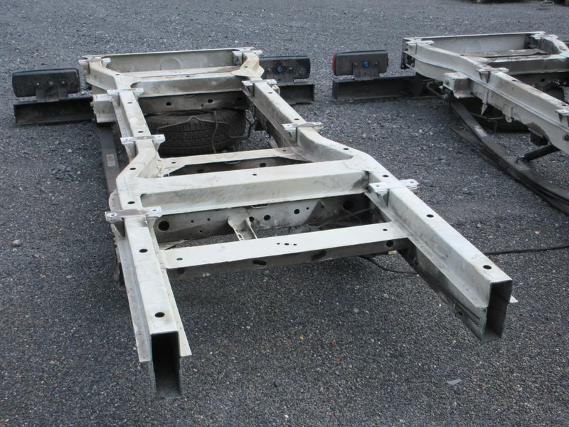 Mercedes-Benz SPRINTER CHASSIS 2 X OP VOORRAAD 515 & 516 MODEL 2023 - Bastidor/ Chasis para Furgoneta: foto 5 Mercedes-Benz SPRINTER CHASSIS 2 X OP VOORRAAD 515 & 516 MODEL 2023 - Bastidor/ Chasis para Furgoneta: foto 5