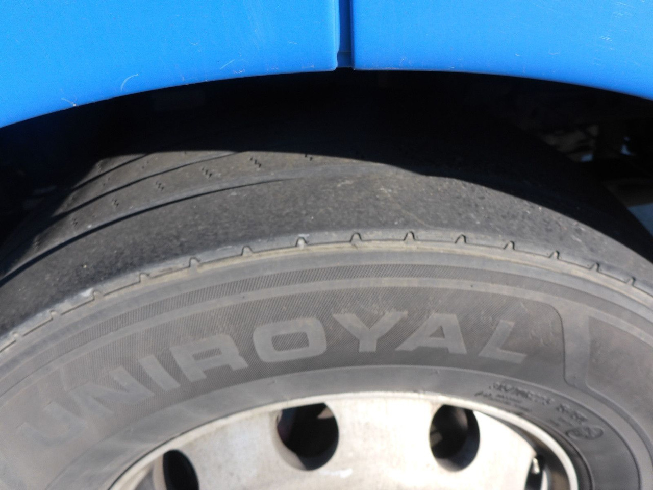 MAN TGX 18.440 Top Zustand Reifen 70 % Euro 6 - Cabeza tractora: foto 4 MAN TGX 18.440 Top Zustand Reifen 70 % Euro 6 - Cabeza tractora: foto 4