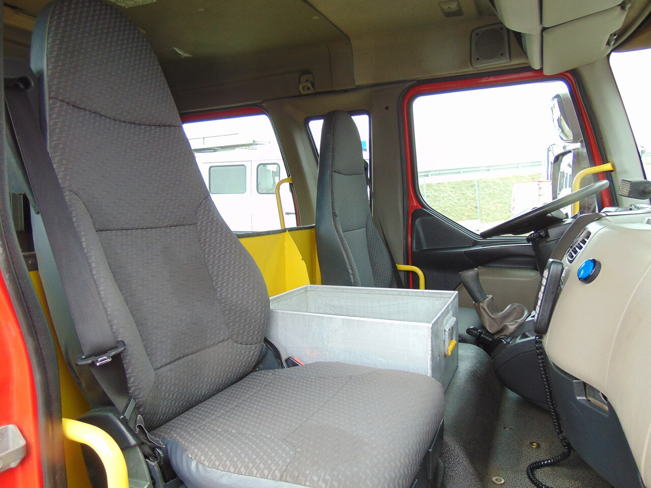 Camión de bomberos RENAULT Midlum 220DXi SIDES: foto 18