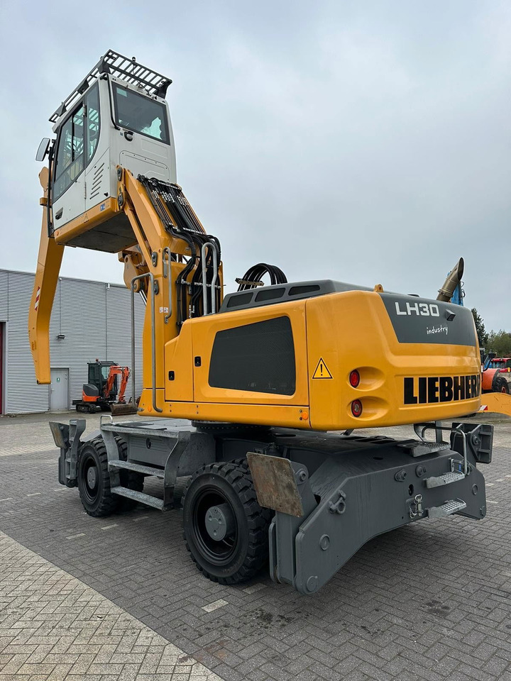 Liebherr LH 30 M - Manipulador de materiales: foto 3 Liebherr LH 30 M - Manipulador de materiales: foto 3