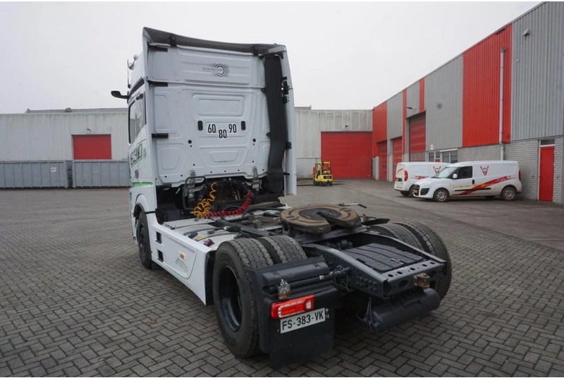 Mercedes-Benz ACTROS 1863 / ENGINE RUNNING / RETARDER/ HYDRAULICS / ONLY: 268593KM / GIGA-SPACE / MIRRORCAM / AUTOMATIC / EURO-6 / 2020 - Cabeza tractora: foto 5 Mercedes-Benz ACTROS 1863 / ENGINE RUNNING / RETARDER/ HYDRAULICS / ONLY: 268593KM / GIGA-SPACE / MIRRORCAM / AUTOMATIC / EURO-6 / 2020 - Cabeza tractora: foto 5