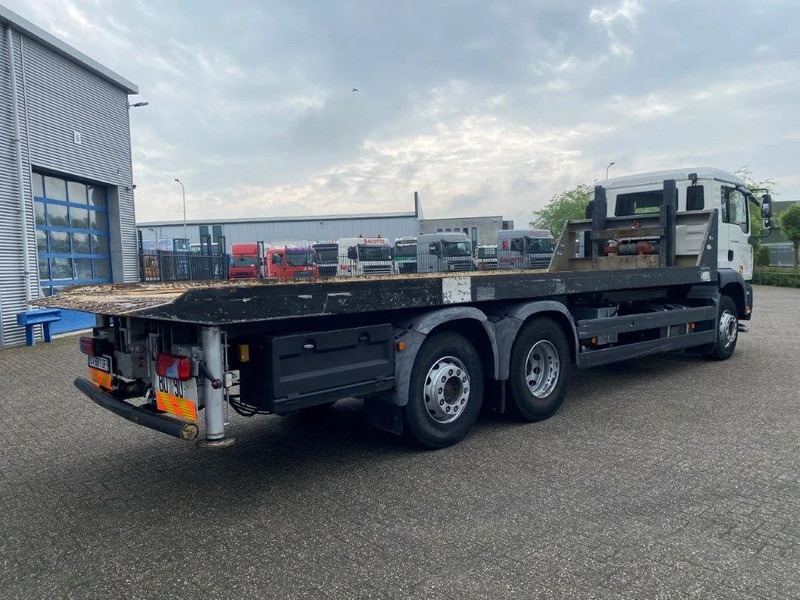 Camión caja abierta MAN TGA26.320 / SLIDING PLATEAU / WINCH / LIFT AXLE / MACHINE CARRIER / MANUAL / EURO-4 / 2007: foto 9