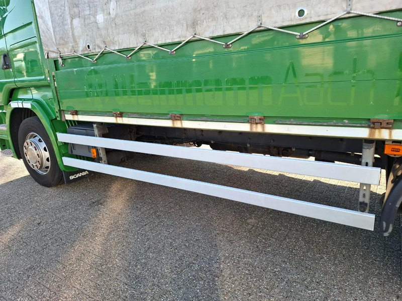 Camión lona Scania R410 / GERMAN TRUCK / RETARDER / LIFT+LENKACHSE / SLIDING ROOF / SMART TACHO / PARK AIRCO / NAVI / LWDS / AUTOMATIC / EURO-6 / 2: foto 10 Camión lona Scania R410 / GERMAN TRUCK / RETARDER / LIFT+LENKACHSE / SLIDING ROOF / SMART TACHO / PARK AIRCO / NAVI / LWDS / AUTOMATIC / EURO-6 / 2: foto 10