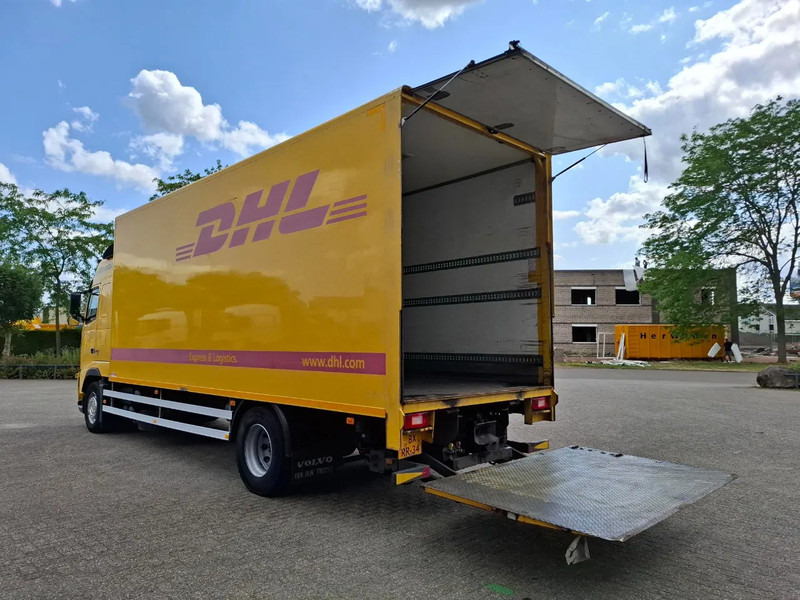 Volvo FH13-420 / NL TRUCK / TUV:29-07-2025 / PLATFORM 2000KG / AIRCO / FRIDGE / AUTOMATIC / EURO-5 / 2010 - Camión caja cerrada: foto 4 Volvo FH13-420 / NL TRUCK / TUV:29-07-2025 / PLATFORM 2000KG / AIRCO / FRIDGE / AUTOMATIC / EURO-5 / 2010 - Camión caja cerrada: foto 4