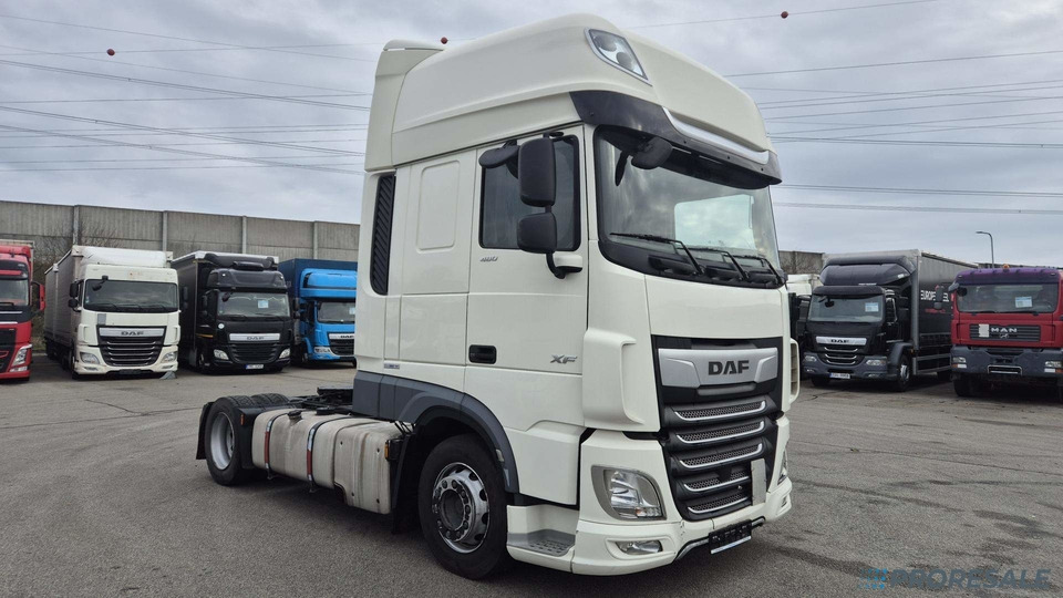 DAF XF 480 FT LOW DECK SSC EURO 6 - Cabeza tractora: foto 1 DAF XF 480 FT LOW DECK SSC EURO 6 - Cabeza tractora: foto 1