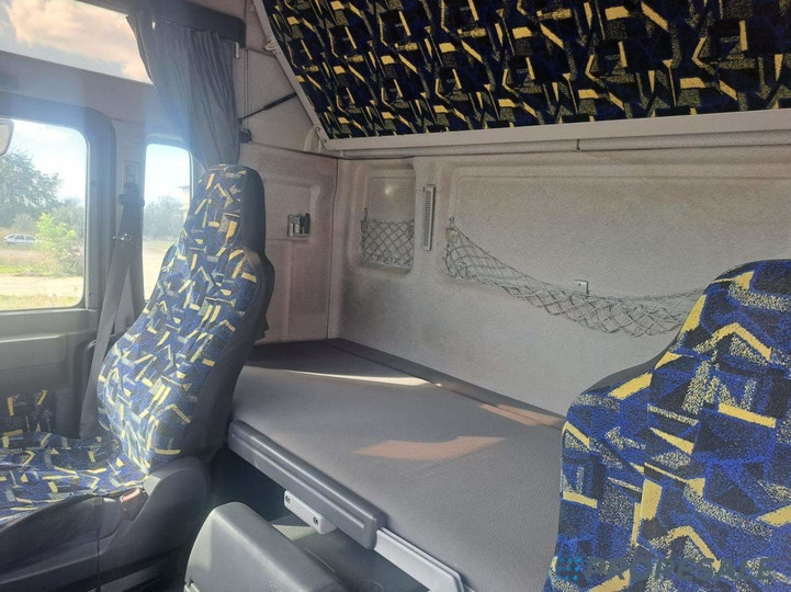 MAN TGA 18.440 4x2 BLS EURO 5 - Cabeza tractora: foto 4 MAN TGA 18.440 4x2 BLS EURO 5 - Cabeza tractora: foto 4