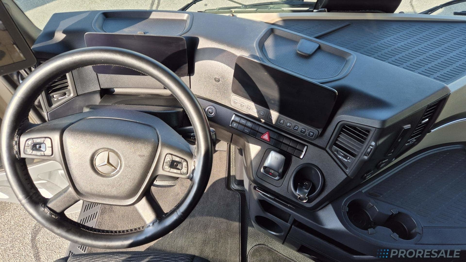 MERCEDES-BENZ ACTROS 1848 LS GIGA SPACE EURO 6 - Cabeza tractora: foto 4 MERCEDES-BENZ ACTROS 1848 LS GIGA SPACE EURO 6 - Cabeza tractora: foto 4