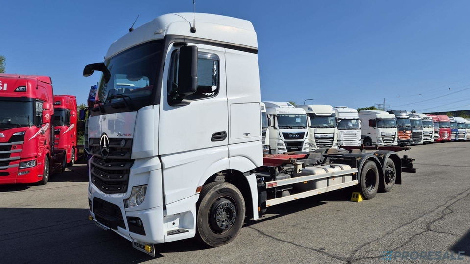 MERCEDES-BENZ ACTROS 2546 L 6X2 EURO 6 - pro přepravu BDF - Otros maquinaria: foto 2 MERCEDES-BENZ ACTROS 2546 L 6X2 EURO 6 - pro přepravu BDF - Otros maquinaria: foto 2