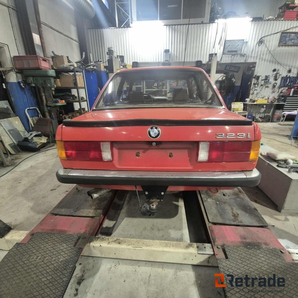 1984 BMW 323 i..Se video - Coche: foto 3 1984 BMW 323 i..Se video - Coche: foto 3