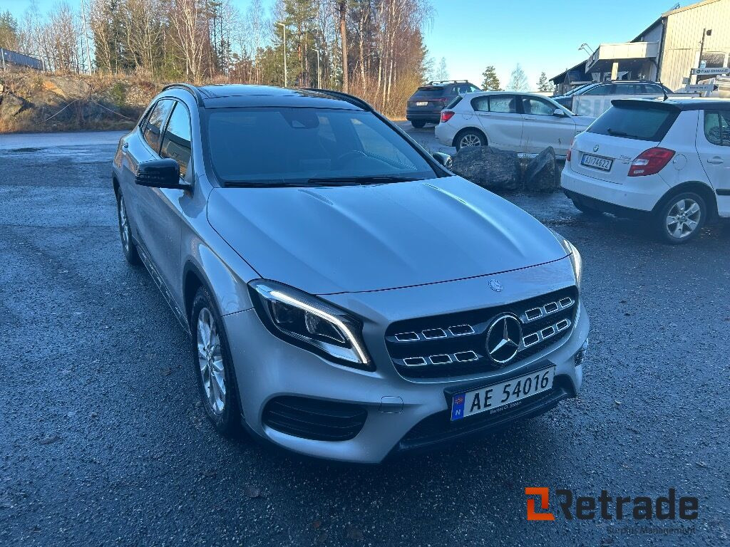 2017 Personbil MERCEDES-BENZ GLA 200 d 4MATIC EU-Godkjent - Coche: foto 2 2017 Personbil MERCEDES-BENZ GLA 200 d 4MATIC EU-Godkjent - Coche: foto 2