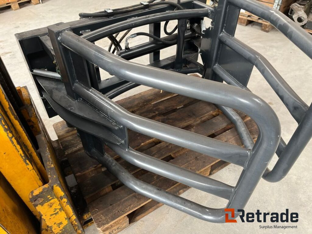 Balletang til minilæsser / Ball tongs for mini loader - Pinza: foto 4 Balletang til minilæsser / Ball tongs for mini loader - Pinza: foto 4