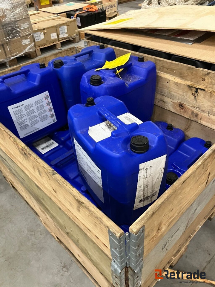 Diverse Olje 14 x 20 liter - Aceite de motor/ Producto para el cuidado del coche: foto 4 Diverse Olje 14 x 20 liter - Aceite de motor/ Producto para el cuidado del coche: foto 4