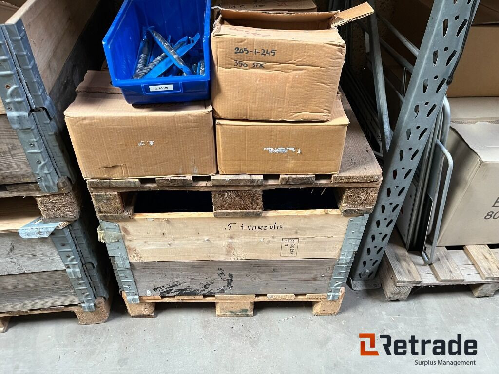 Forskelligt udstyr LOT med SDS BOR SDS BOR NYT - Herramienta/ Equipo: foto 2 Forskelligt udstyr LOT med SDS BOR SDS BOR NYT - Herramienta/ Equipo: foto 2