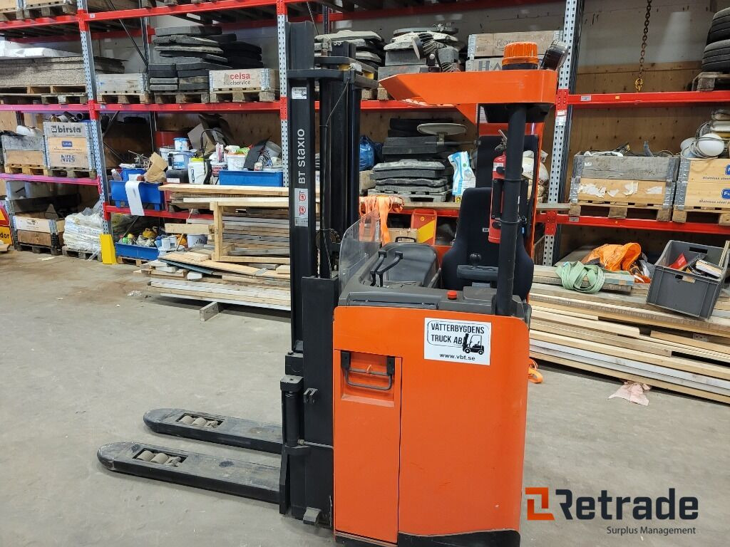 Gaffeltruck Sittstaplare BT SRE135L låga timmar - 2017 - Apilador: foto 3 Gaffeltruck Sittstaplare BT SRE135L låga timmar - 2017 - Apilador: foto 3