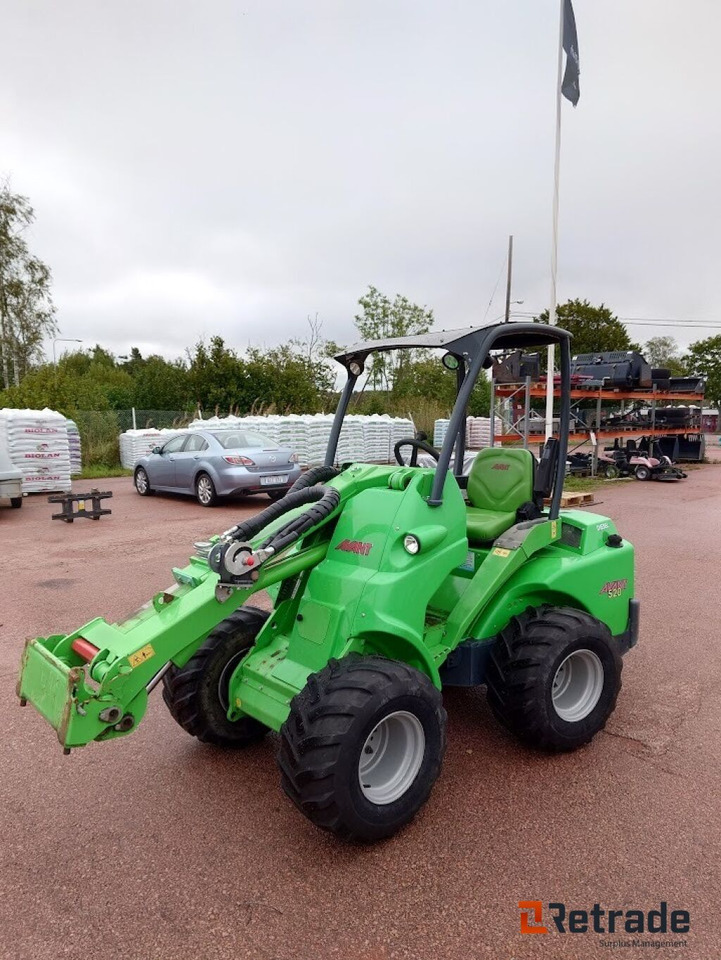 Kompaktlastare Avant 520 - Cargadora articulada: foto 1 Kompaktlastare Avant 520 - Cargadora articulada: foto 1