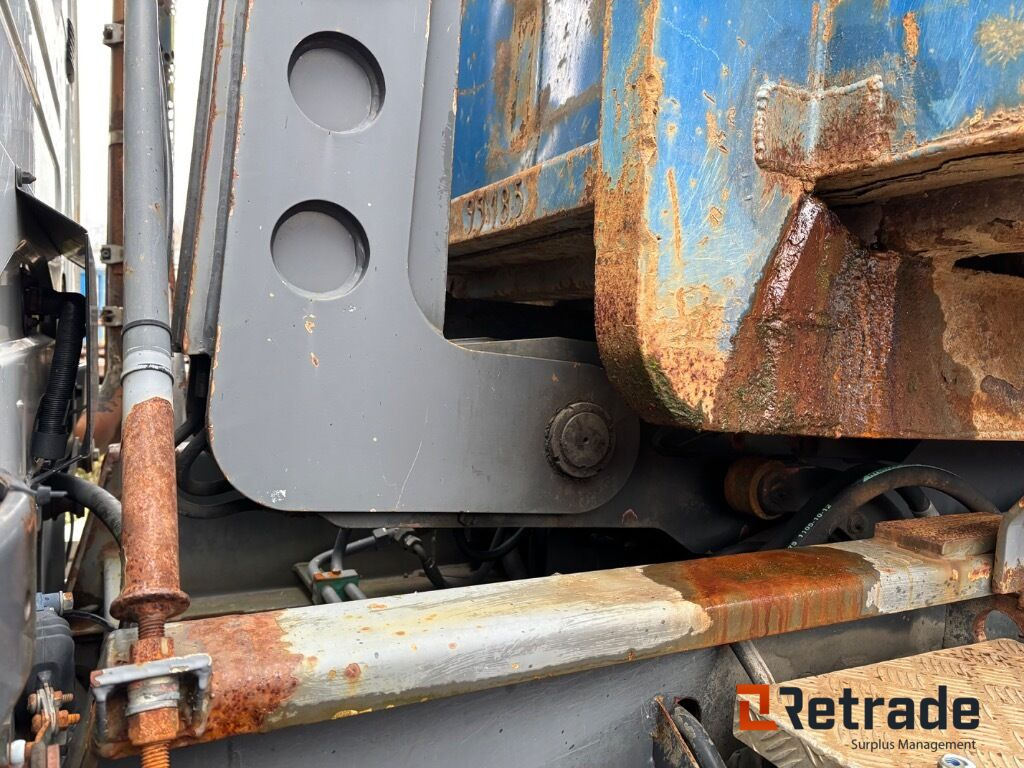 Camión multibasculante Krokbil Scania 124G: foto 16