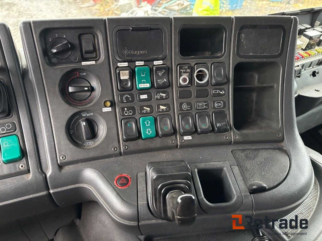 Camión multibasculante Krokbil Scania 124G: foto 9