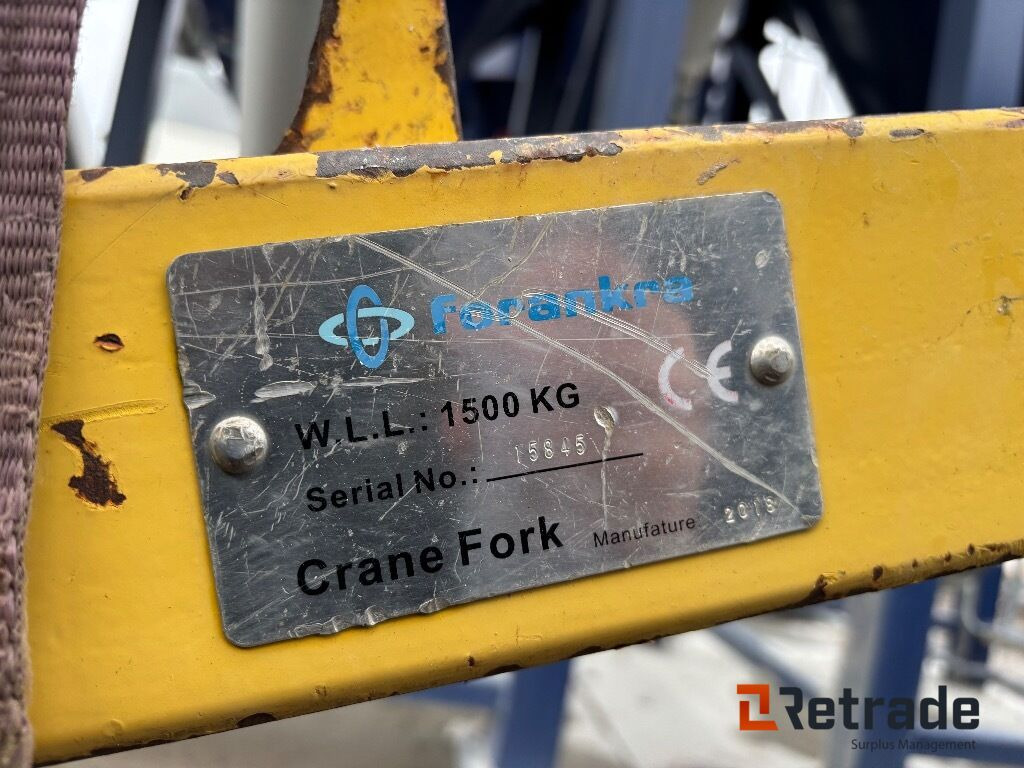 Lastbil Krangafflar 1500kg - Horquillas: foto 4 Lastbil Krangafflar 1500kg - Horquillas: foto 4