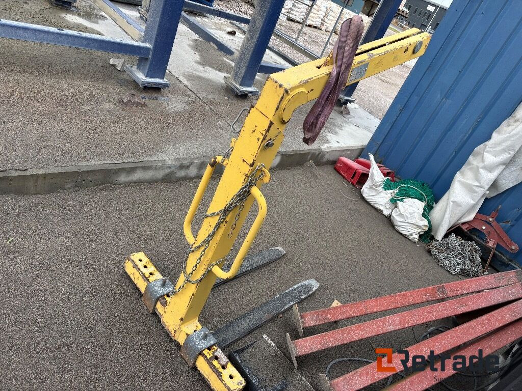 Lastbil Krangafflar 1500kg - Horquillas: foto 3 Lastbil Krangafflar 1500kg - Horquillas: foto 3