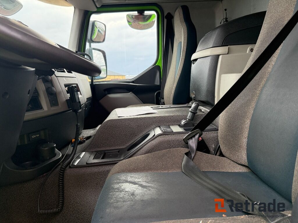 Camión caja cerrada Lastbil VOLVO FE: foto 7