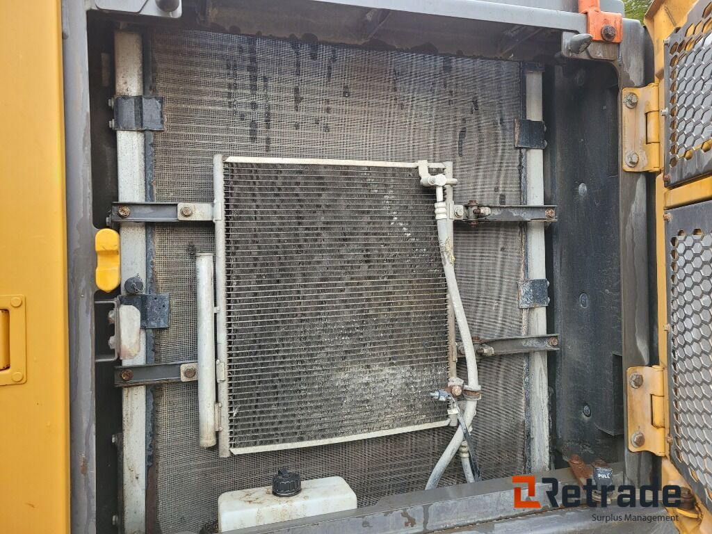 Leasing de Grävmaskin Volvo EC220EL med grävsystem -2019 Grävmaskin Volvo EC220EL med grävsystem -2019: foto 20 Leasing de Grävmaskin Volvo EC220EL med grävsystem -2019 Grävmaskin Volvo EC220EL med grävsystem -2019: foto 20