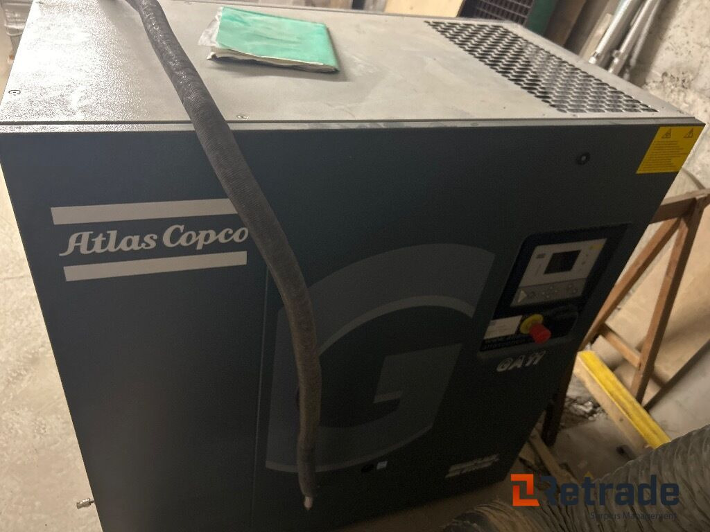 2011 Høytrykk kompressor Atlas Copco Work Place Air System GA 11 - Maquinaria industrial: foto 2 2011 Høytrykk kompressor Atlas Copco Work Place Air System GA 11 - Maquinaria industrial: foto 2