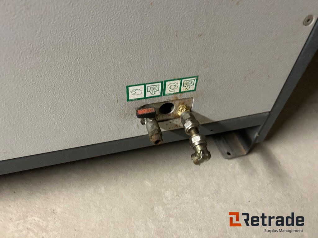 2011 Høytrykk kompressor Atlas Copco Work Place Air System GA 11 - Maquinaria industrial: foto 4 2011 Høytrykk kompressor Atlas Copco Work Place Air System GA 11 - Maquinaria industrial: foto 4