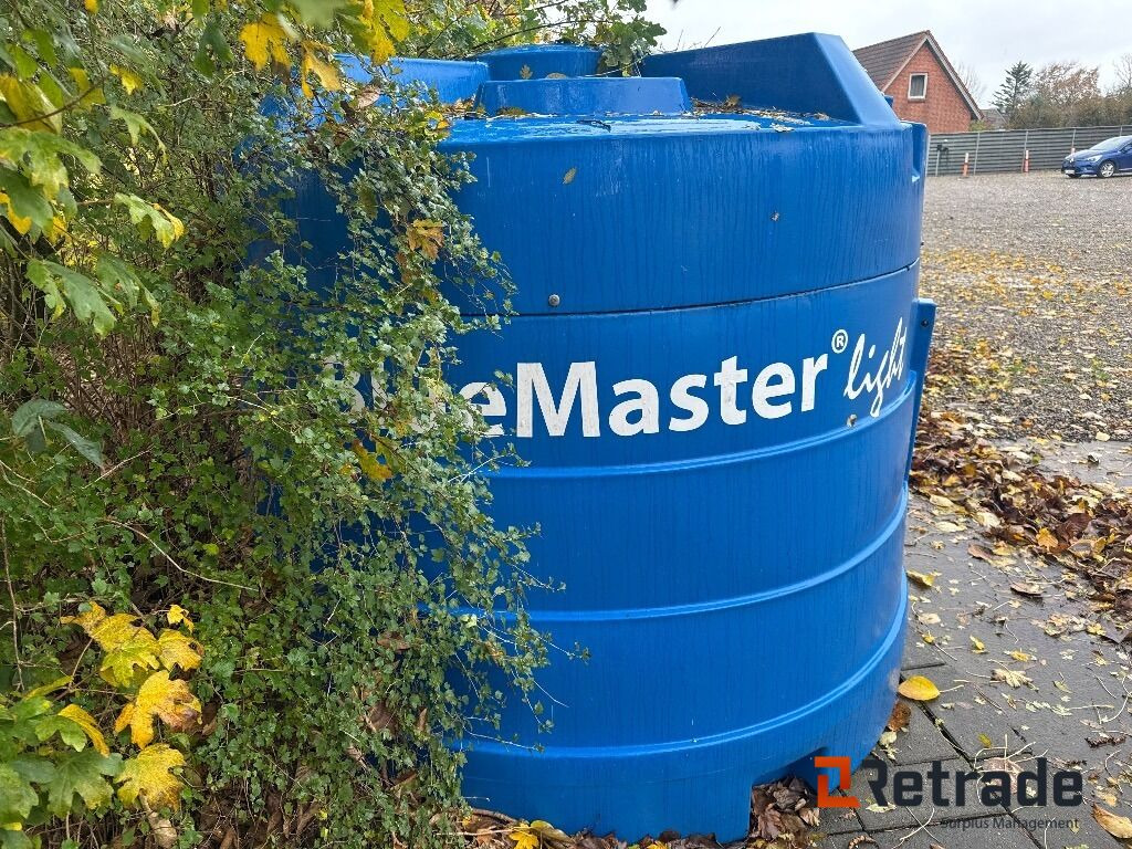 Addblu tank 3500L med pumpe Bluemaster Light 3500L - Maquinaria industrial: foto 4 Addblu tank 3500L med pumpe Bluemaster Light 3500L - Maquinaria industrial: foto 4