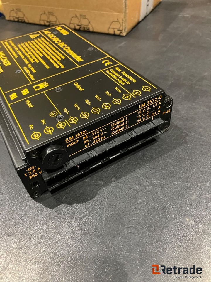 Diverse IT utstyr -- switch. pwr unit, filter , processor - Maquinaria industrial: foto 1 Diverse IT utstyr -- switch. pwr unit, filter , processor - Maquinaria industrial: foto 1