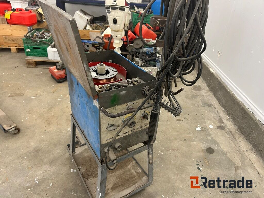 Mig /Sveis fra Messer Griesheim Mignonette 200 - Maquinaria industrial: foto 1 Mig /Sveis fra Messer Griesheim Mignonette 200 - Maquinaria industrial: foto 1