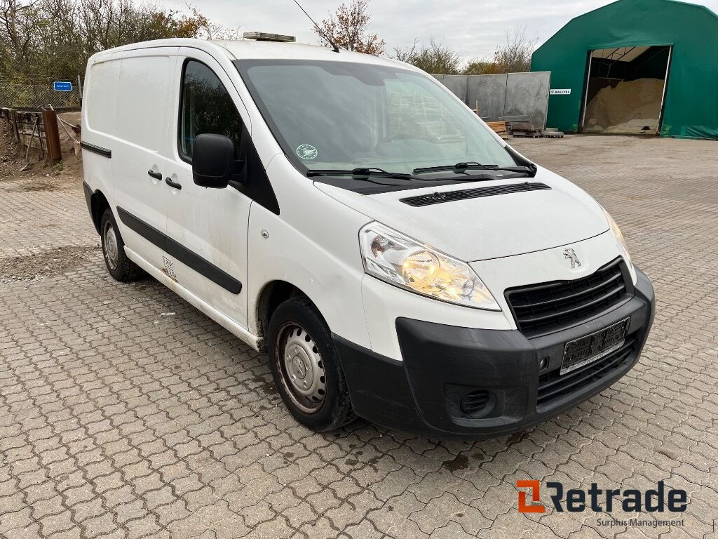 PEUGEOT EXPERT 2.0 HDi 128 hk L1H1 Kassevogn. - Furgón: foto 2 PEUGEOT EXPERT 2.0 HDi 128 hk L1H1 Kassevogn. - Furgón: foto 2