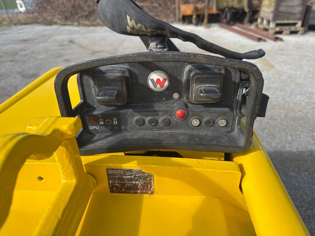 Pladevibrator Wacker Neuson Dpu80 R Remote - Plancha reversible: foto 5 Pladevibrator Wacker Neuson Dpu80 R Remote - Plancha reversible: foto 5