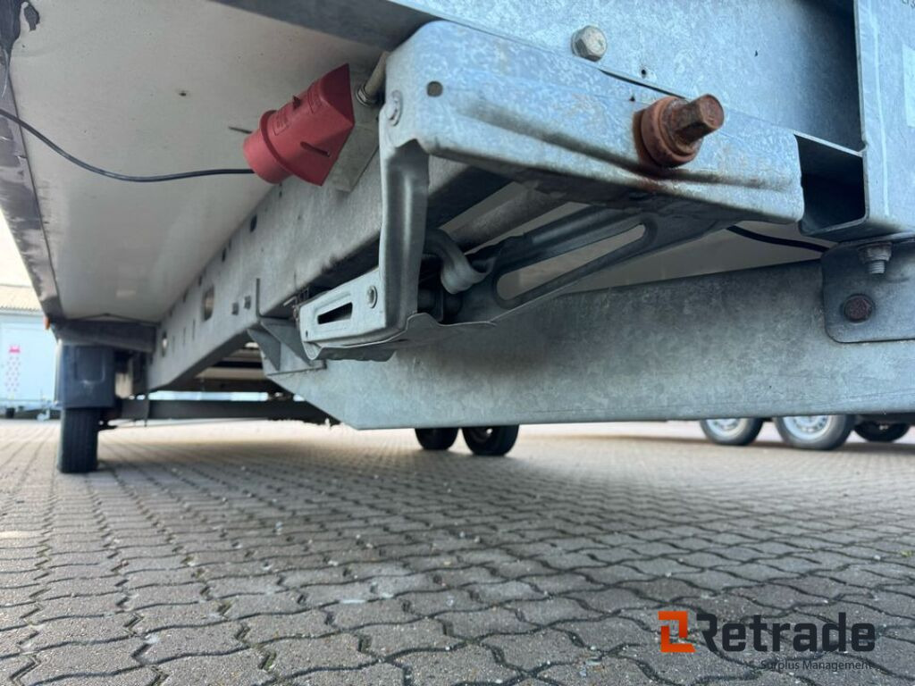 Casa contenedor, Remolque Scanvogn Kontor/billetvogn m. 2 rum (A0025173): foto 16 Casa contenedor, Remolque Scanvogn Kontor/billetvogn m. 2 rum (A0025173): foto 16