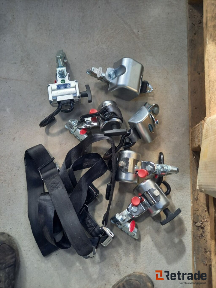 Selebeslag - Equipo de almacén: foto 1 Selebeslag - Equipo de almacén: foto 1