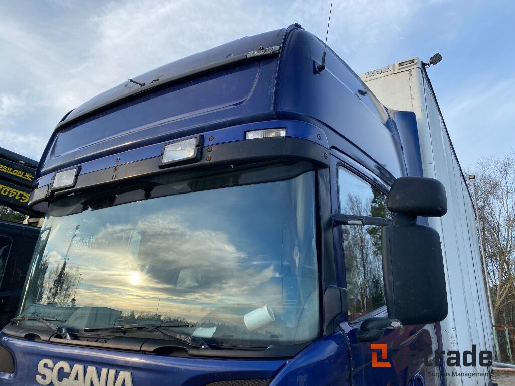 Camión caja cerrada Skåpbil Scania R500LB6X2*4MNB Renoveringsobjekt: foto 8 Camión caja cerrada Skåpbil Scania R500LB6X2*4MNB Renoveringsobjekt: foto 8