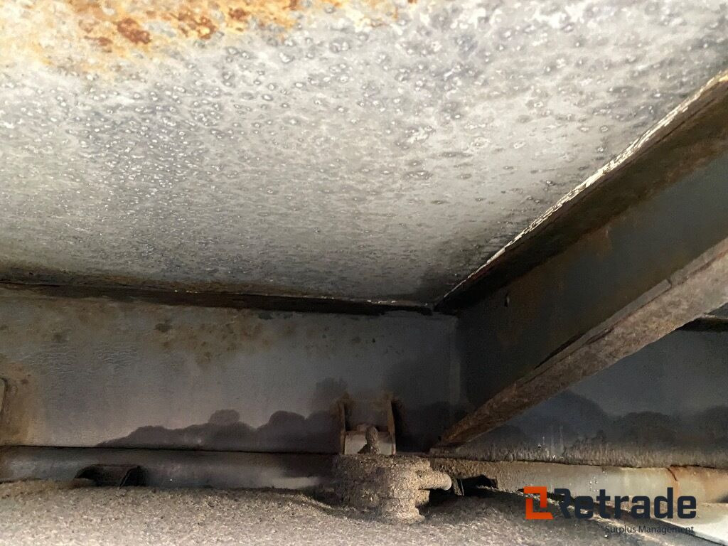 Camión caja cerrada Skåpbil Scania R500LB6X2*4MNB Renoveringsobjekt: foto 46 Camión caja cerrada Skåpbil Scania R500LB6X2*4MNB Renoveringsobjekt: foto 46