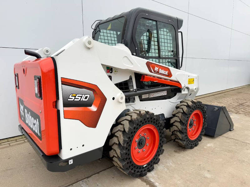 Bobcat S510 - New / Unused / Closed Cabine / AC - Minicargadora: foto 5 Bobcat S510 - New / Unused / Closed Cabine / AC - Minicargadora: foto 5