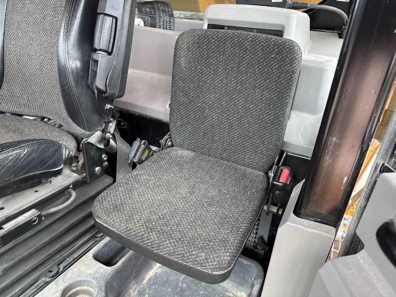 Dúmper rígido Cat 777G - German Machine / TOP Condition!: foto 9