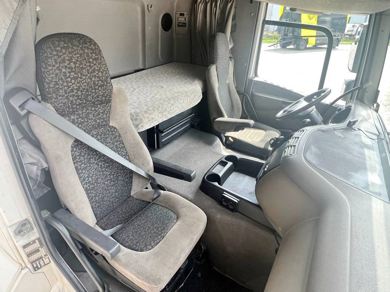 DAF CF85.360 + Effer 165-11-48 - 13.30 Crane Kran - Camión grúa: foto 5 DAF CF85.360 + Effer 165-11-48 - 13.30 Crane Kran - Camión grúa: foto 5